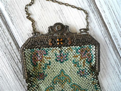 Vintage Metal Purse 